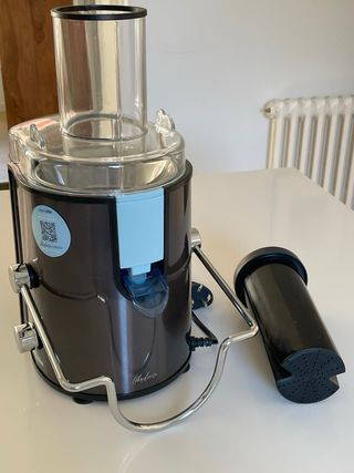 Licuadora Universal Blue Maxijuicy 800W como nueva