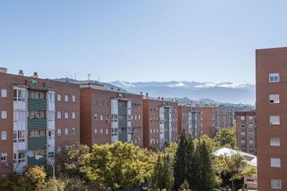 Piso en venta en Almanjáyar en Granada