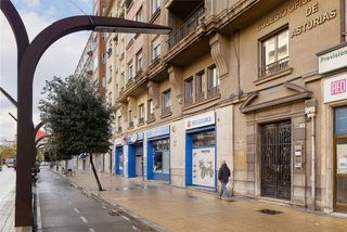 Piso en venta en Centro en Gijón
