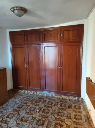 Armario empotrado de madera