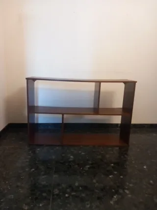 Estantería con cubos