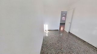 Piso en venta en Les Roquetes en Barcelona