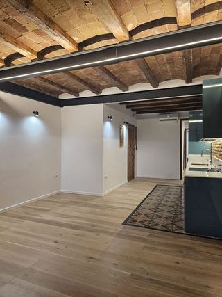 Piso en venta en El Poble Sec - Parc de Montjuïc en Barcelona