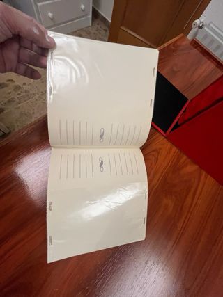 Estuche con 3 álbumes de fotos en polipiel roja