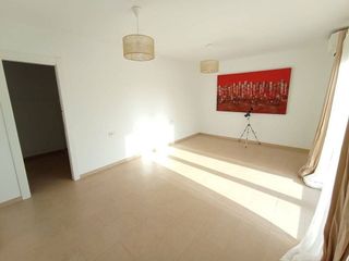 Casa en venta en San Enrique-Guadiaro-Pueblo Nuevo en San Roque