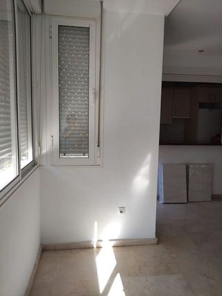 Piso en alquiler en Cruz Roja en Sevilla