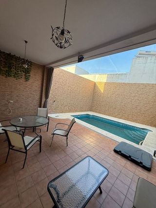 Casa pareada en venta en Arco Norte - Avda. España en Dos Hermanas