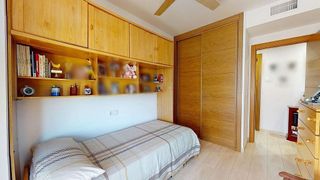 Piso en venta en Poniente-Norte - Miralbaida - Parque Azahara en Córdoba