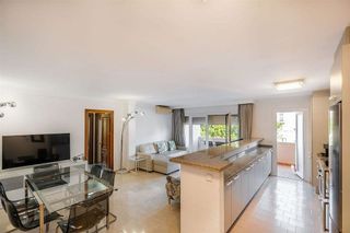 Piso en venta en Nueva Andalucía centro en Marbella