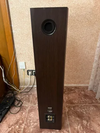 Altavoces Columna Vieta