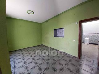 Casa adosada en venta en Carolina (La)