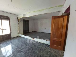 Casa adosada en venta en Carolina (La)