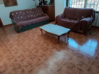 Chalet en venta en Yecla