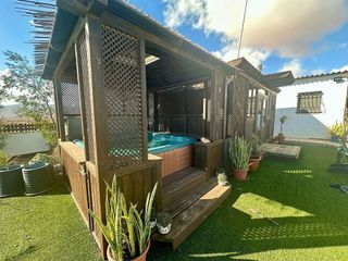 Chalet en venta en Antigua pueblo en Antigua