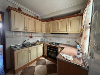 Casa adosada en venta en Carolina (La)