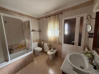 Casa adosada en venta en Carolina (La)