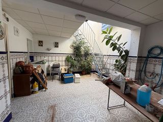 Casa adosada en venta en Carolina (La)