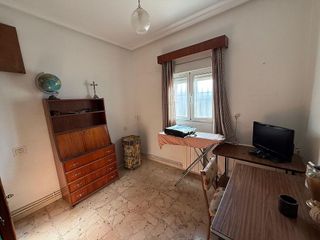 Casa adosada en venta en Carolina (La)