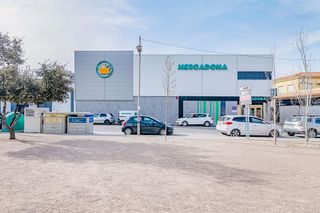 Casa adosada en venta en Residencial Triana - Barrio Alto en Gabias (Las)