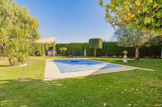 Casa adosada en venta en Residencial Triana - Barrio Alto en Gabias (Las)