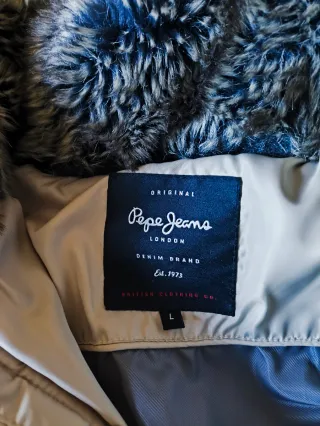 Chaqueta Pepe Jeans Plumas Beige Mujer