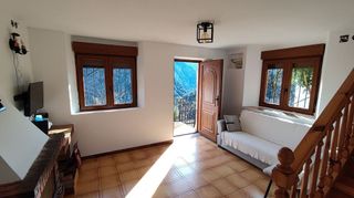 Chalet en venta en Peñarrubia