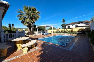 Chalet en venta en Padul