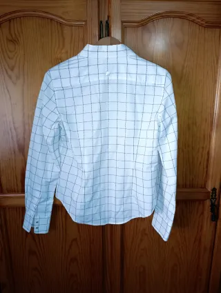 Camisa manga larga Carolina Herrera  talla 8