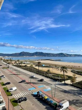 Piso en venta en Empuriabrava en Castelló d´Empúries