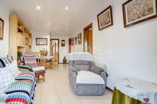 Piso en venta en El Raval - Safaretjos en Santa Coloma de Gramanet