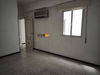 Casa adosada en venta en Cruz Roja en Sevilla