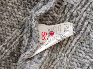 Cálido Jersey GFS gris con cremallera y diseño