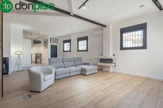 Piso en venta en Bola de Oro - Serrallo en Granada