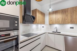 Piso en venta en Bola de Oro - Serrallo en Granada