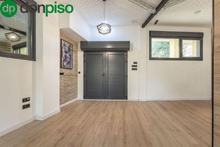 Piso en venta en Bola de Oro - Serrallo en Granada