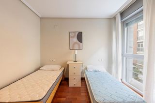 Piso en venta en Camino de Ronda - Rosaleda en Granada