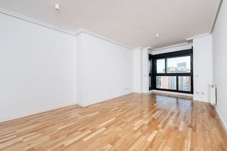 Piso en venta en Legazpi en Madrid