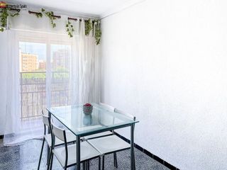 Piso en venta en San Agustín en Alicante