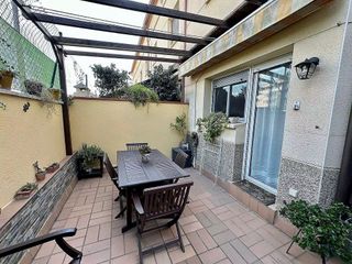 Casa pareada en venta en Puigventós en Lloret de Mar
