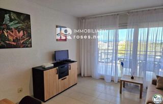 Piso en venta en Empuriabrava en Castelló d´Empúries