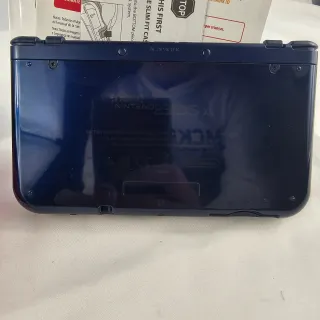 Nintendo 3DS XL Blu metallico + Custodia