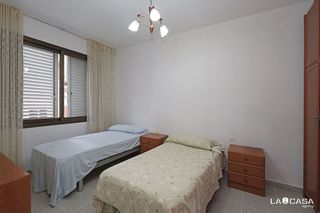 Piso en venta en Santa Eulàlia en Hospitalet de Llobregat, L´