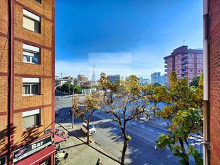 Piso en venta en Gorg - Pep Ventura en Badalona