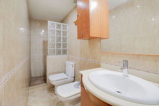 Piso en venta en Zona Mercat en Rubí