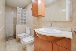 Piso en venta en Zona Mercat en Rubí