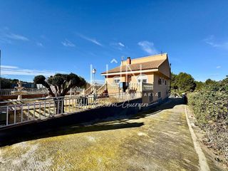 Chalet en venta en La Alcayna en Molina de Segura