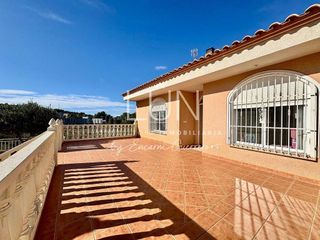 Chalet en venta en La Alcayna en Molina de Segura