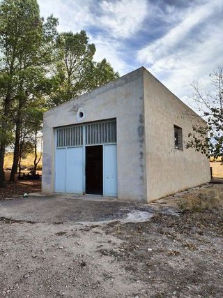 Casa rural en venta en Yecla