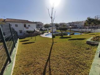 Casa adosada en venta en Los Balcones - Los Altos del Edén en Torrevieja