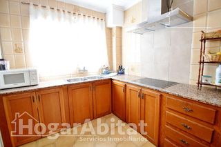 Casa adosada en venta en Cheste